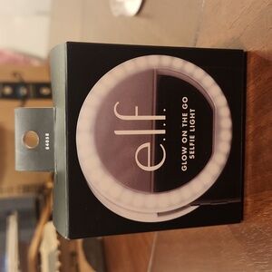e.l.f Glow On The Go Selfie Light